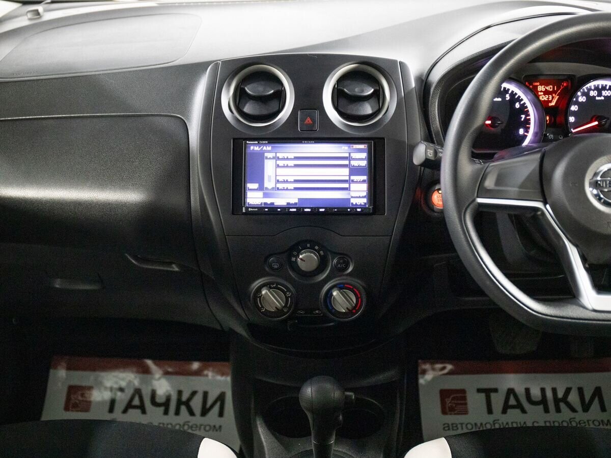 Nissan Note 2020 - фото автомобиля