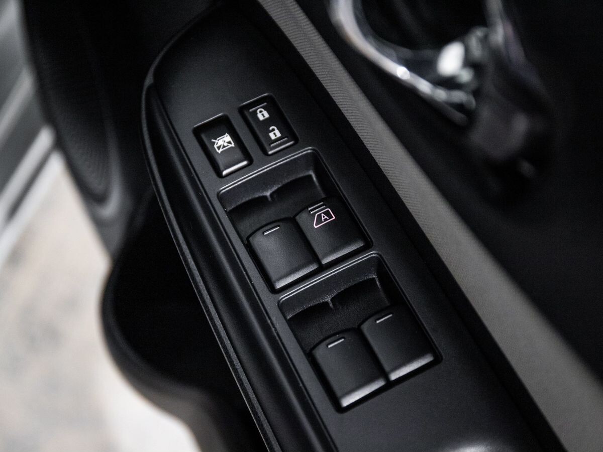 Nissan Note 2020 - фото автомобиля