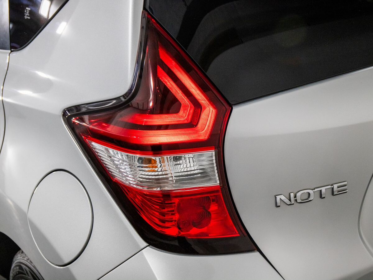 Nissan Note 2020 - фото автомобиля
