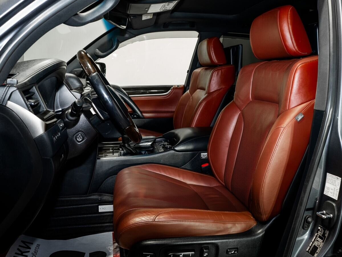 Lexus LX 2015 - фото автомобиля