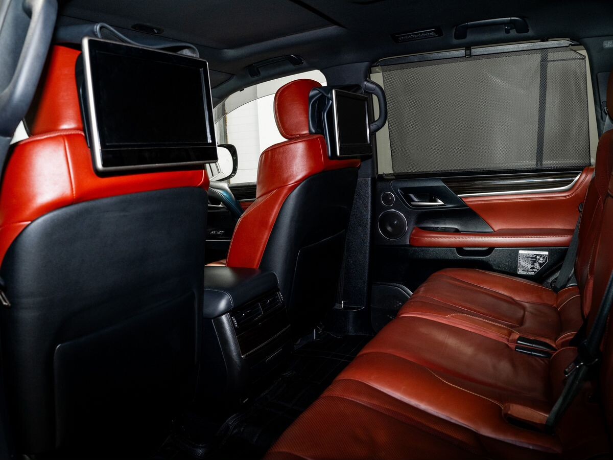 Lexus LX 2015 - фото автомобиля