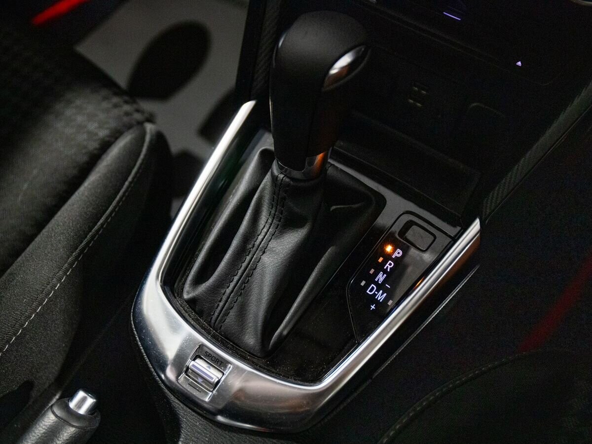 Mazda Demio 2018 - фото автомобиля