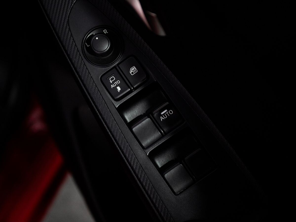 Mazda Demio 2018 - фото автомобиля