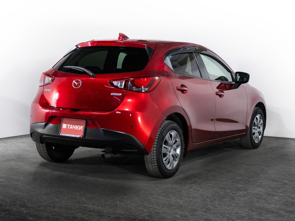 Mazda Demio 2018 - фото автомобиля