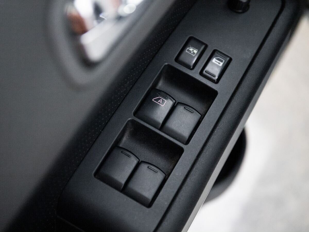 Nissan X-Trail 2008 - фото автомобиля