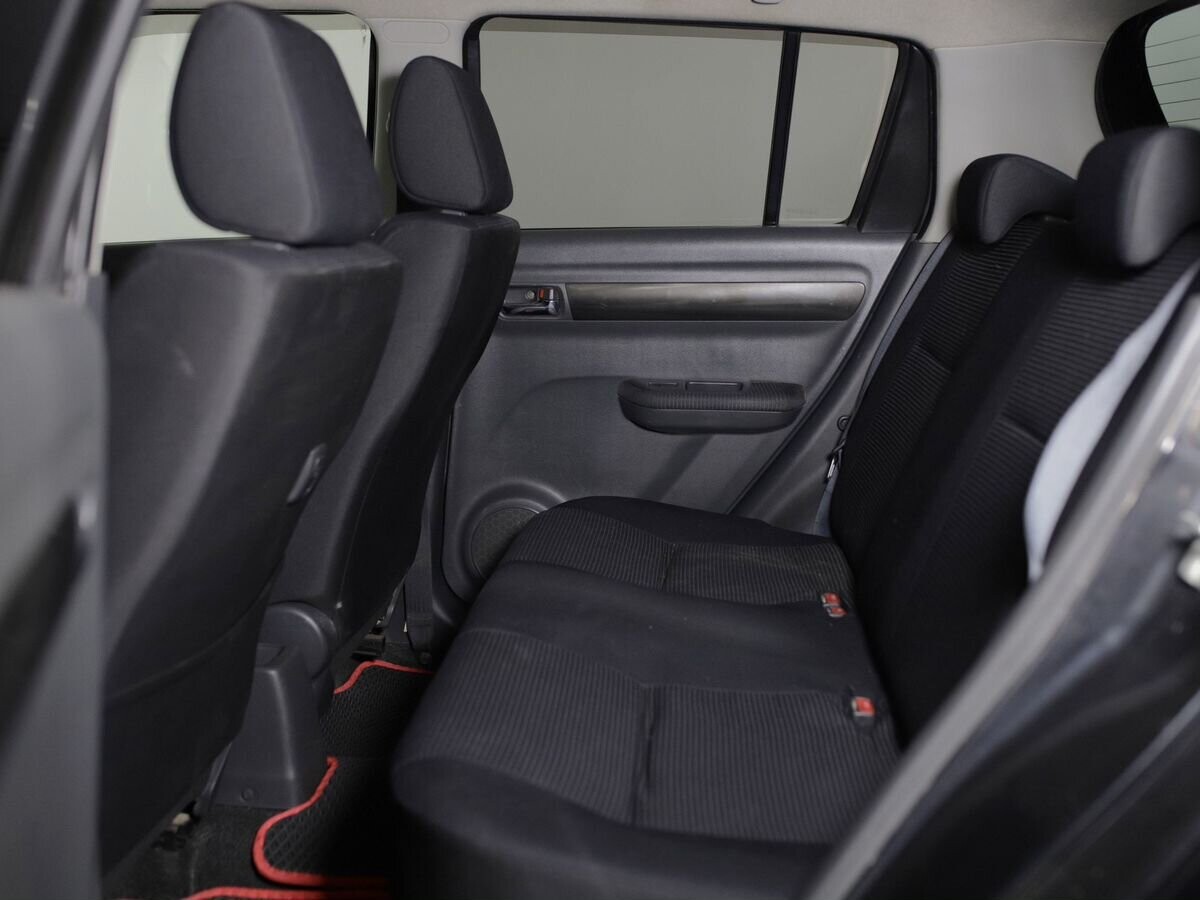 Suzuki Swift 2008 - фото автомобиля