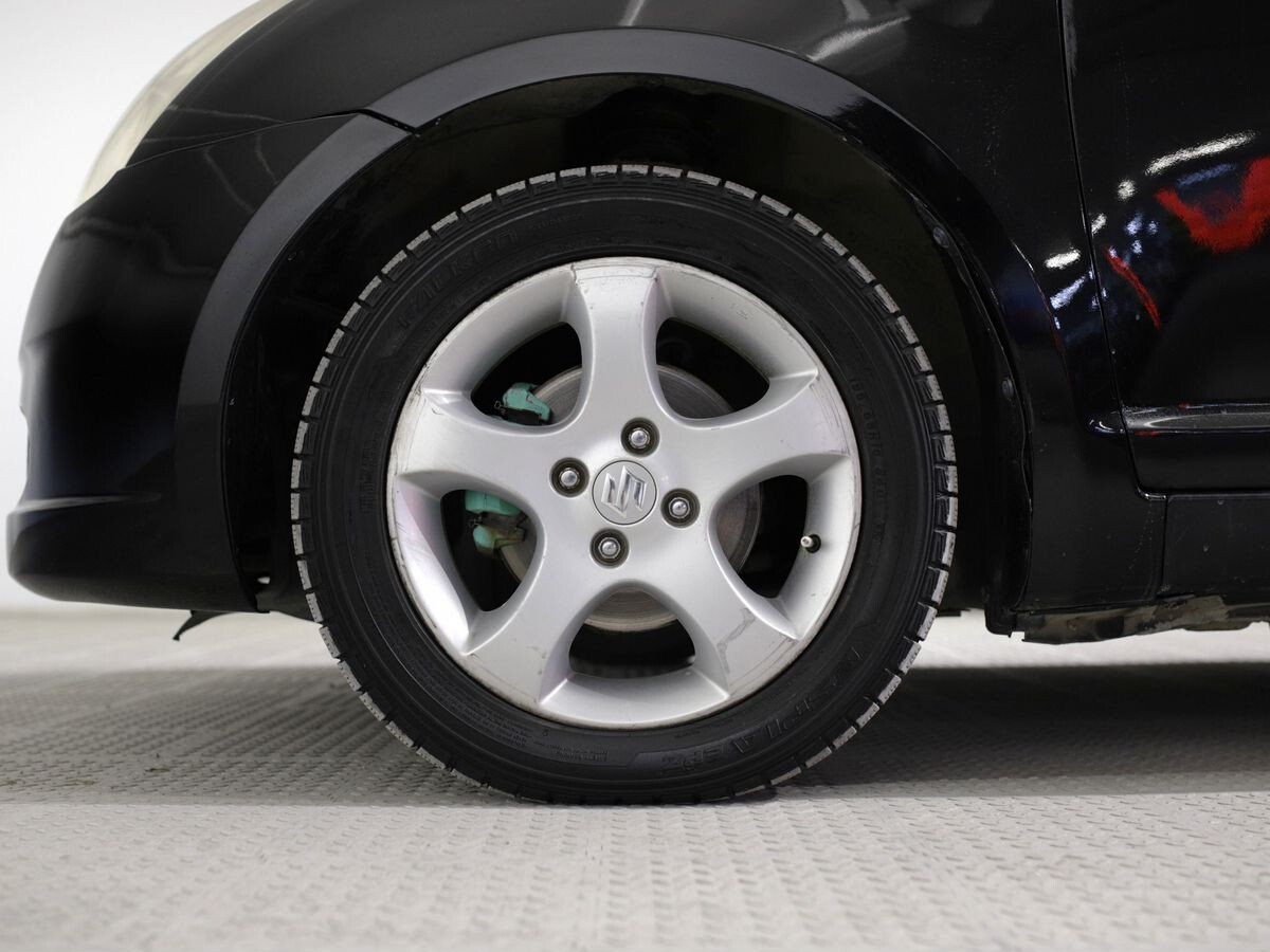 Suzuki Swift 2008 - фото автомобиля