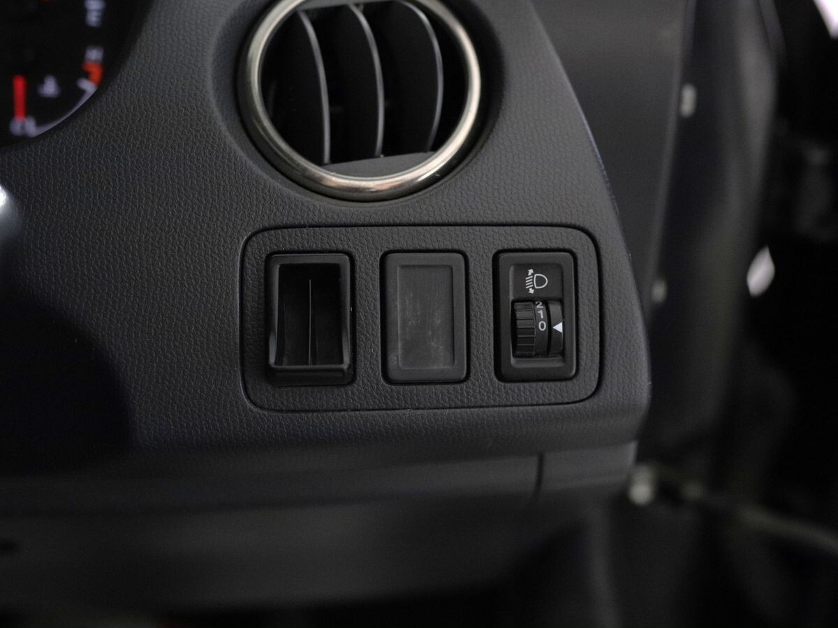 Suzuki Swift 2008 - фото автомобиля