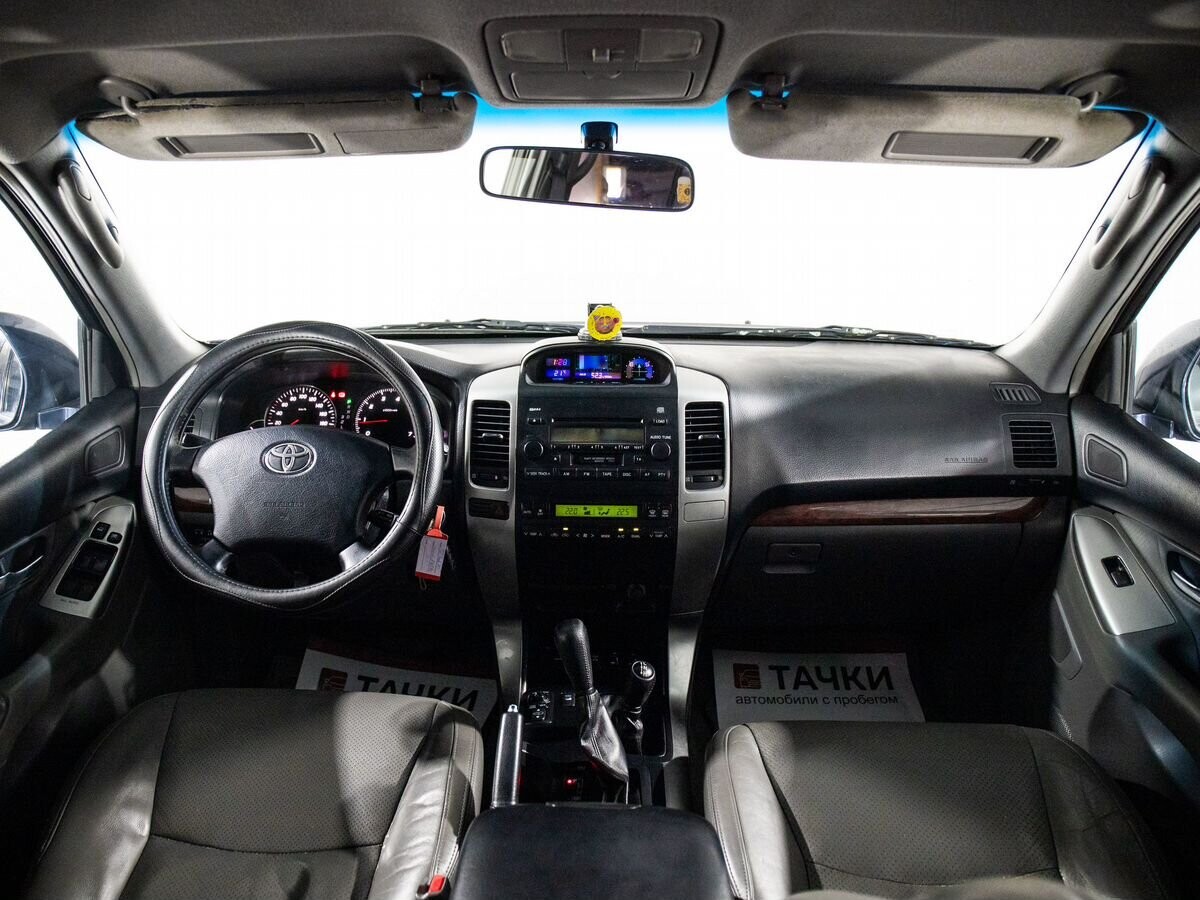Toyota Land Cruiser Prado 2004 - фото автомобиля