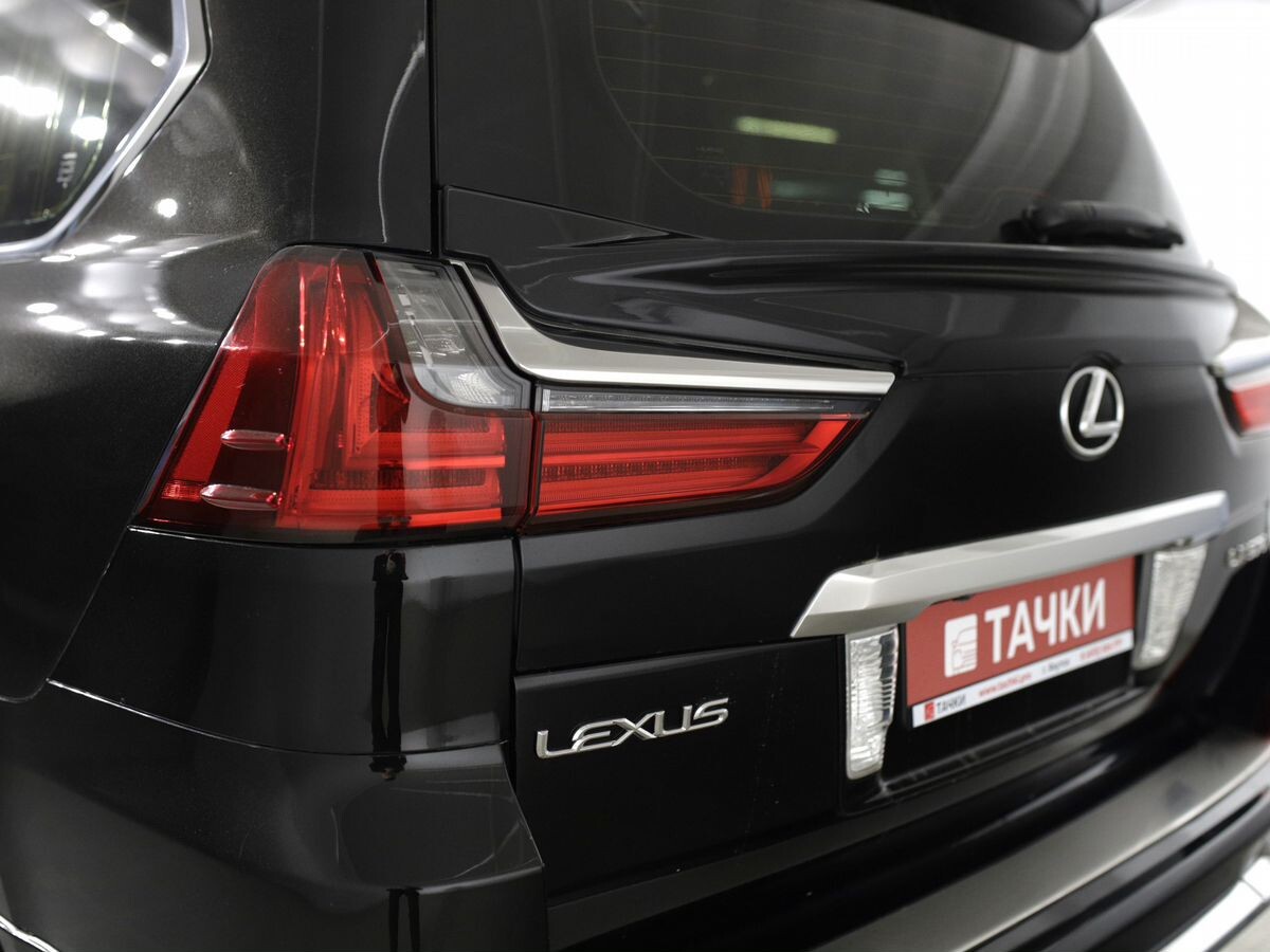 Lexus LX 2016 - фото автомобиля