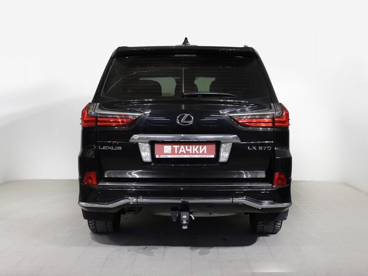 Lexus LX 2016 - фото автомобиля