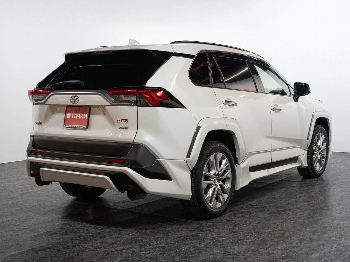 Toyota RAV4 2020 - фото автомобиля