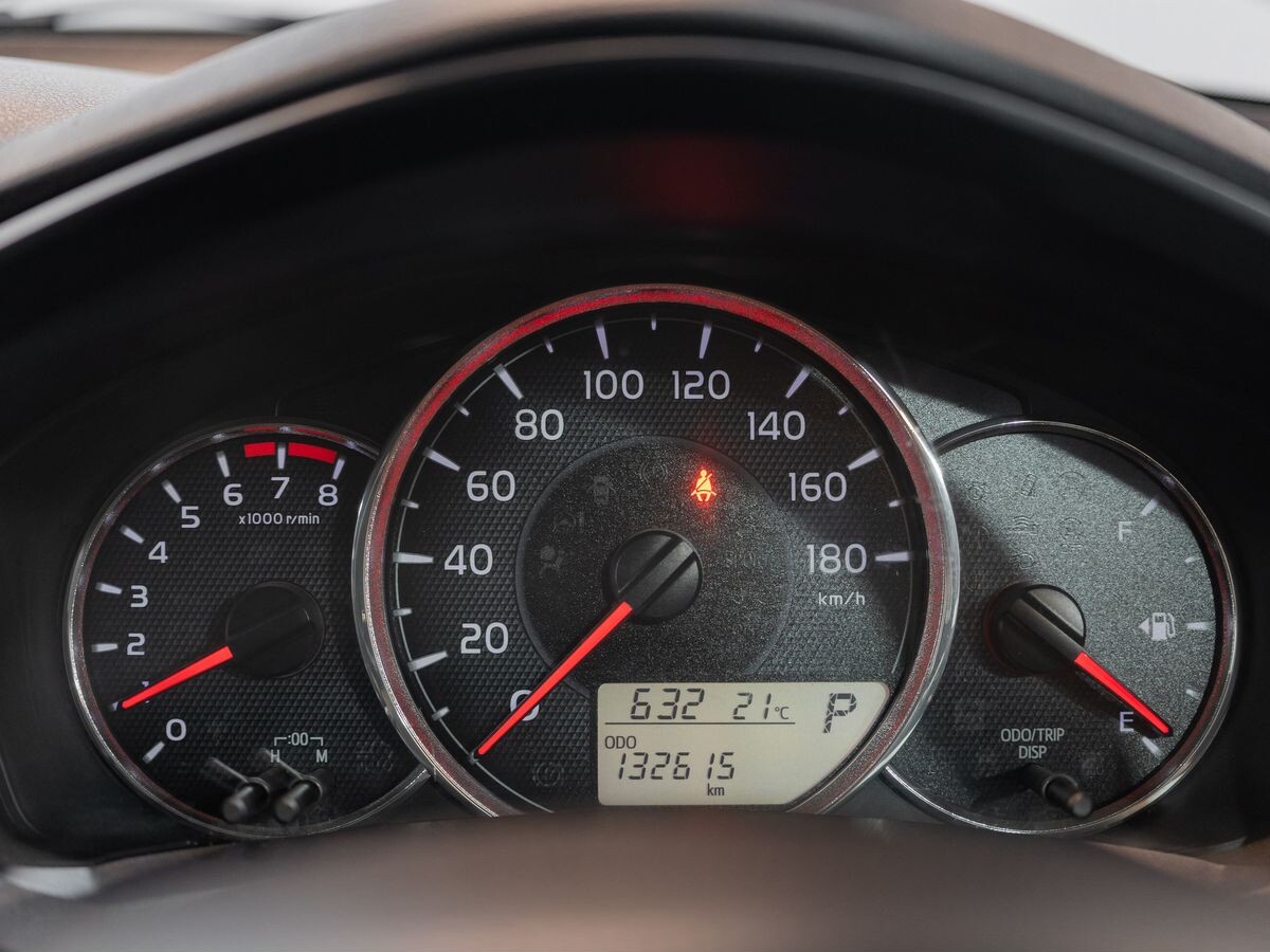 Toyota Corolla 2018 - фото автомобиля