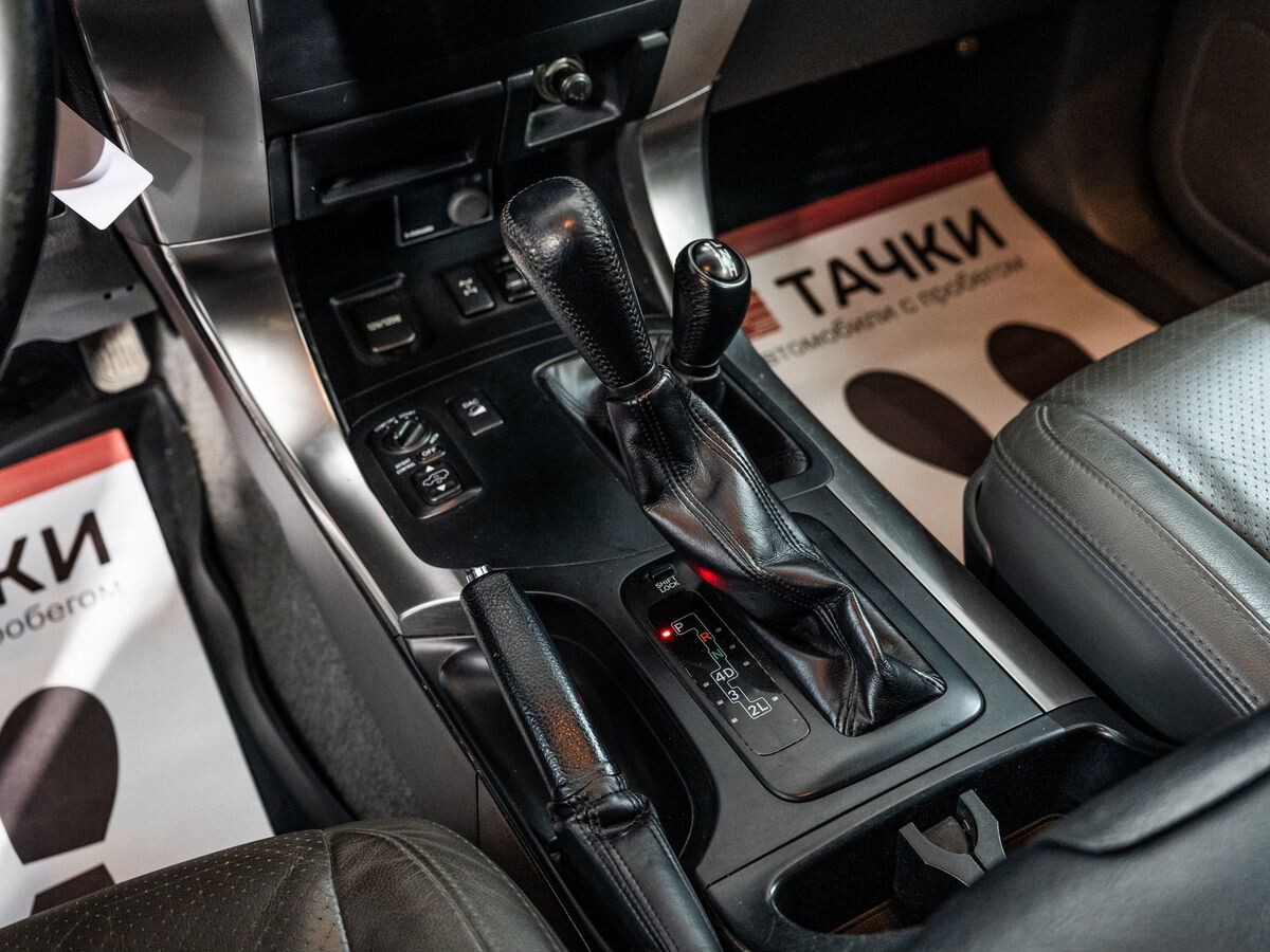 Toyota Land Cruiser Prado 2008 - фото автомобиля