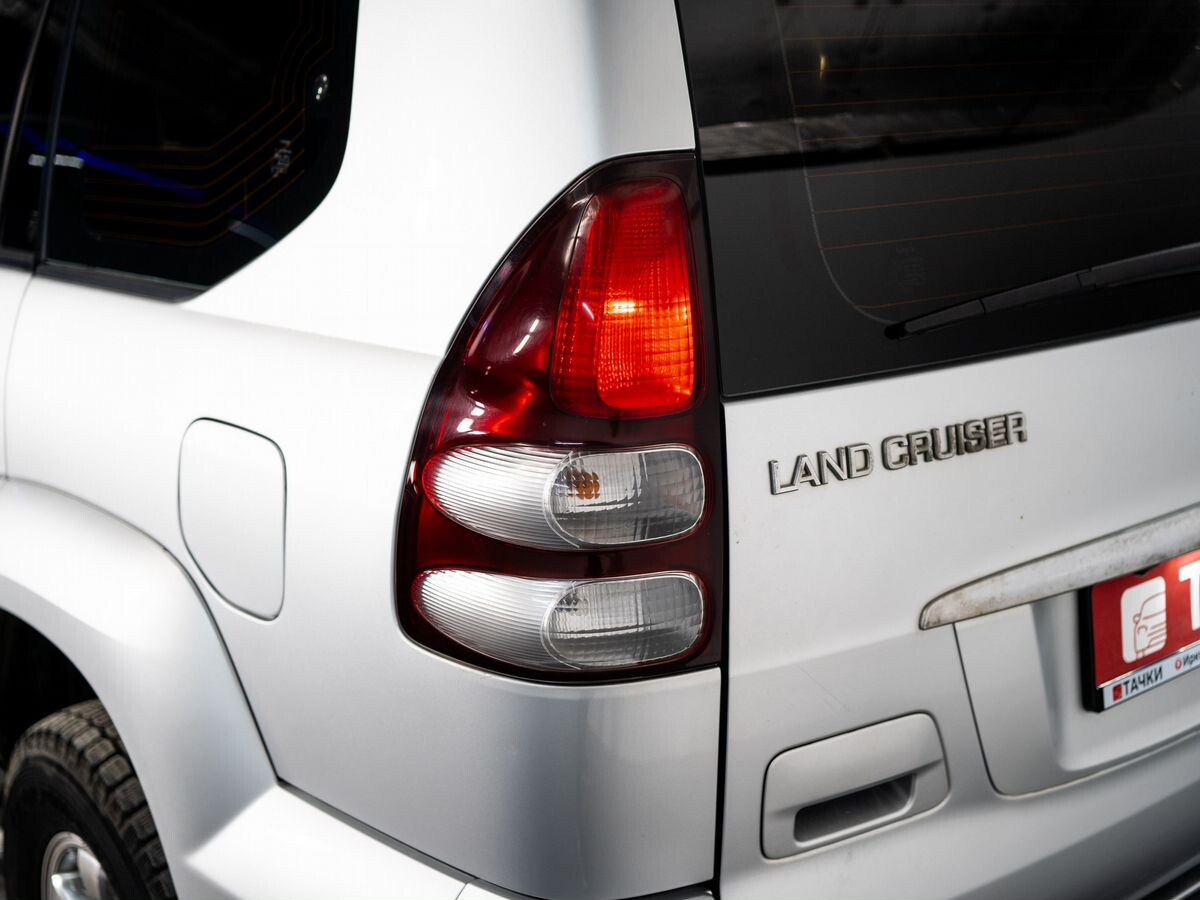 Toyota Land Cruiser Prado 2008 - фото автомобиля