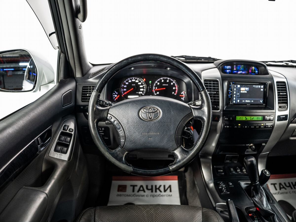Toyota Land Cruiser Prado 2008 - фото автомобиля