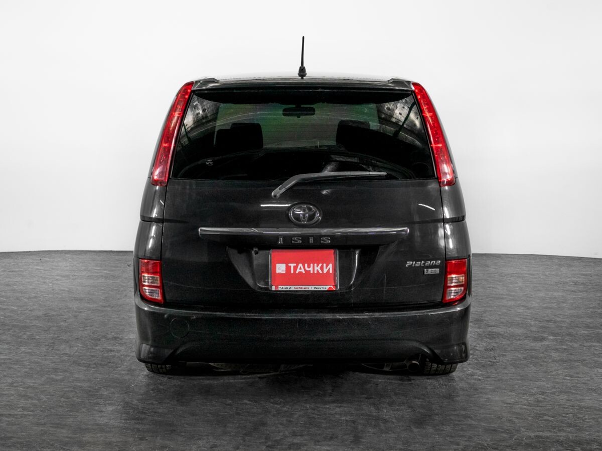 Toyota ISis 2010 - фото автомобиля