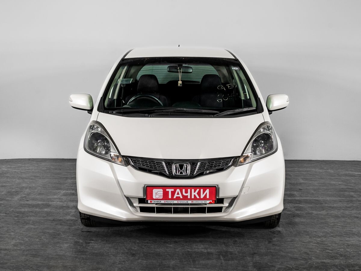 Honda Fit 2011 - фото автомобиля