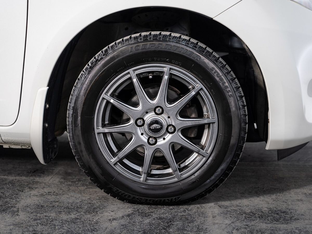 Honda Fit 2011 - фото автомобиля