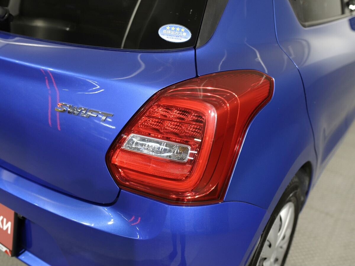 Suzuki Swift 2020 - фото автомобиля