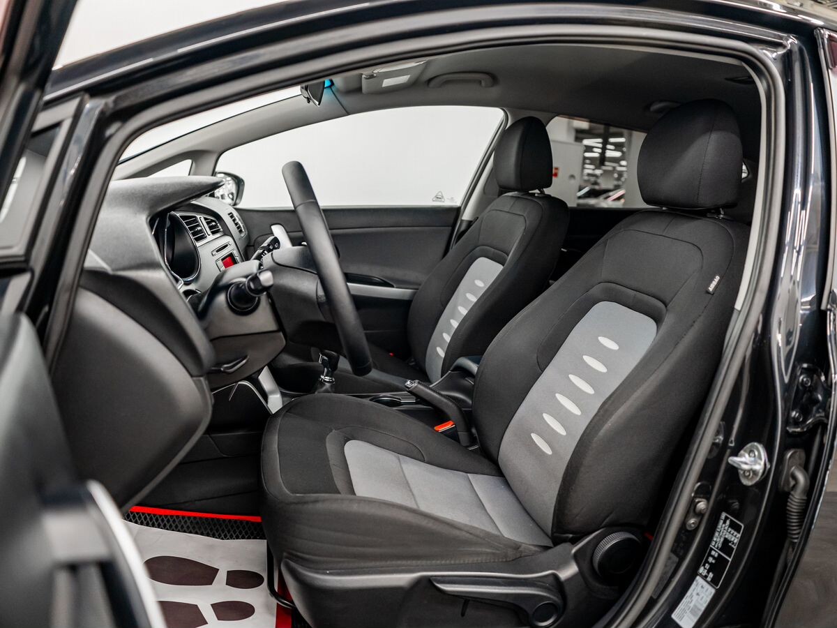 Kia Ceed 2013 - фото автомобиля