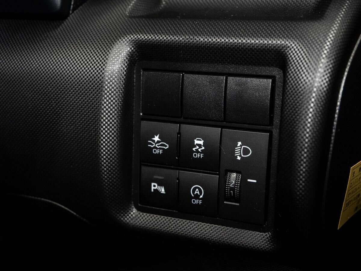 Daihatsu Rocky 2020 - фото автомобиля