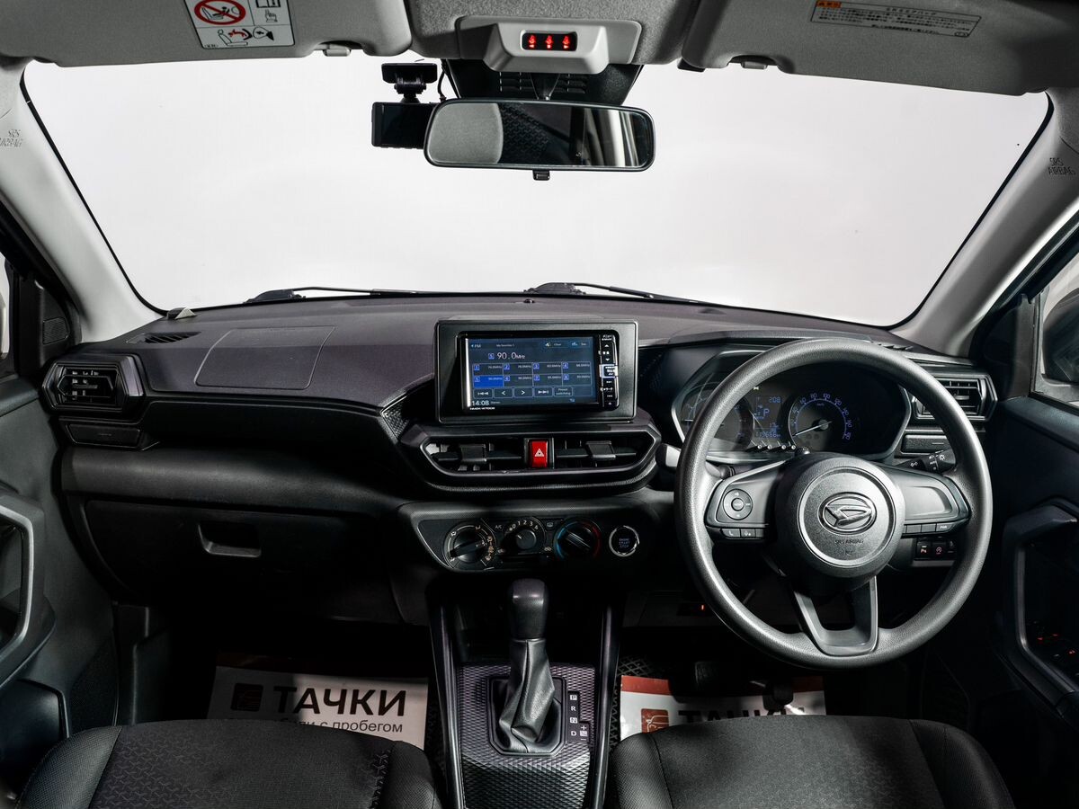 Daihatsu Rocky 2020 - фото автомобиля
