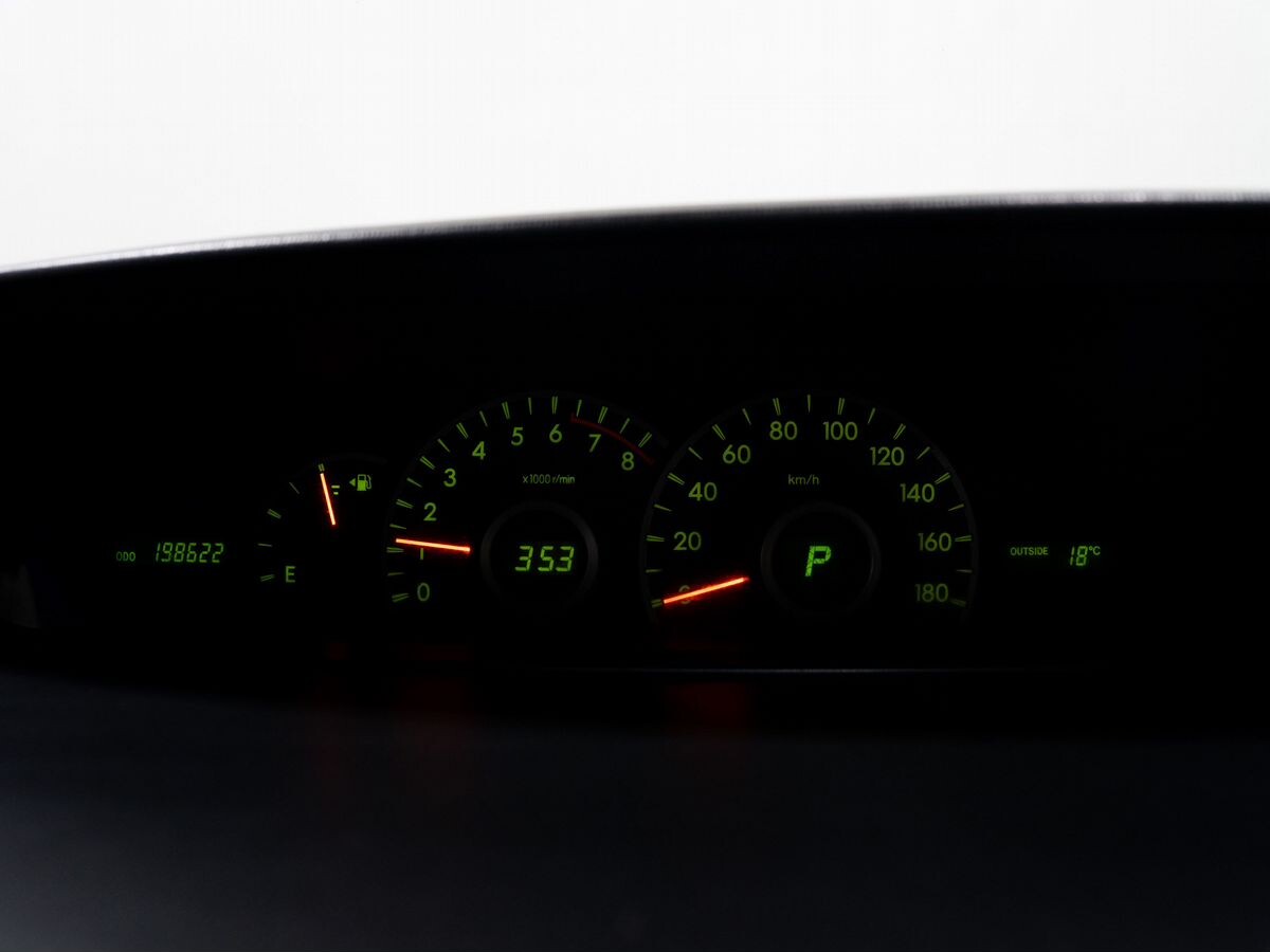 Toyota Noah 2012 - фото автомобиля