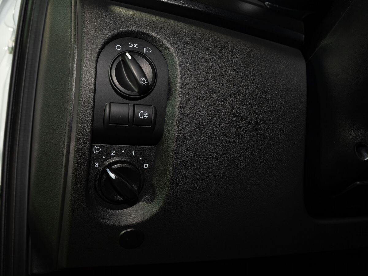 Lada (ВАЗ) Granta 2024 - фото автомобиля