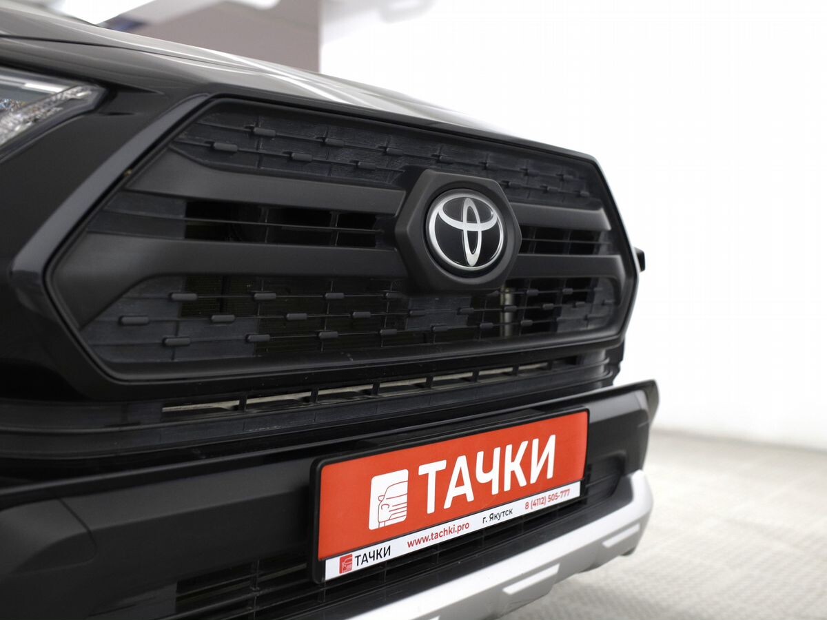 Toyota RAV4 2019 - фото автомобиля