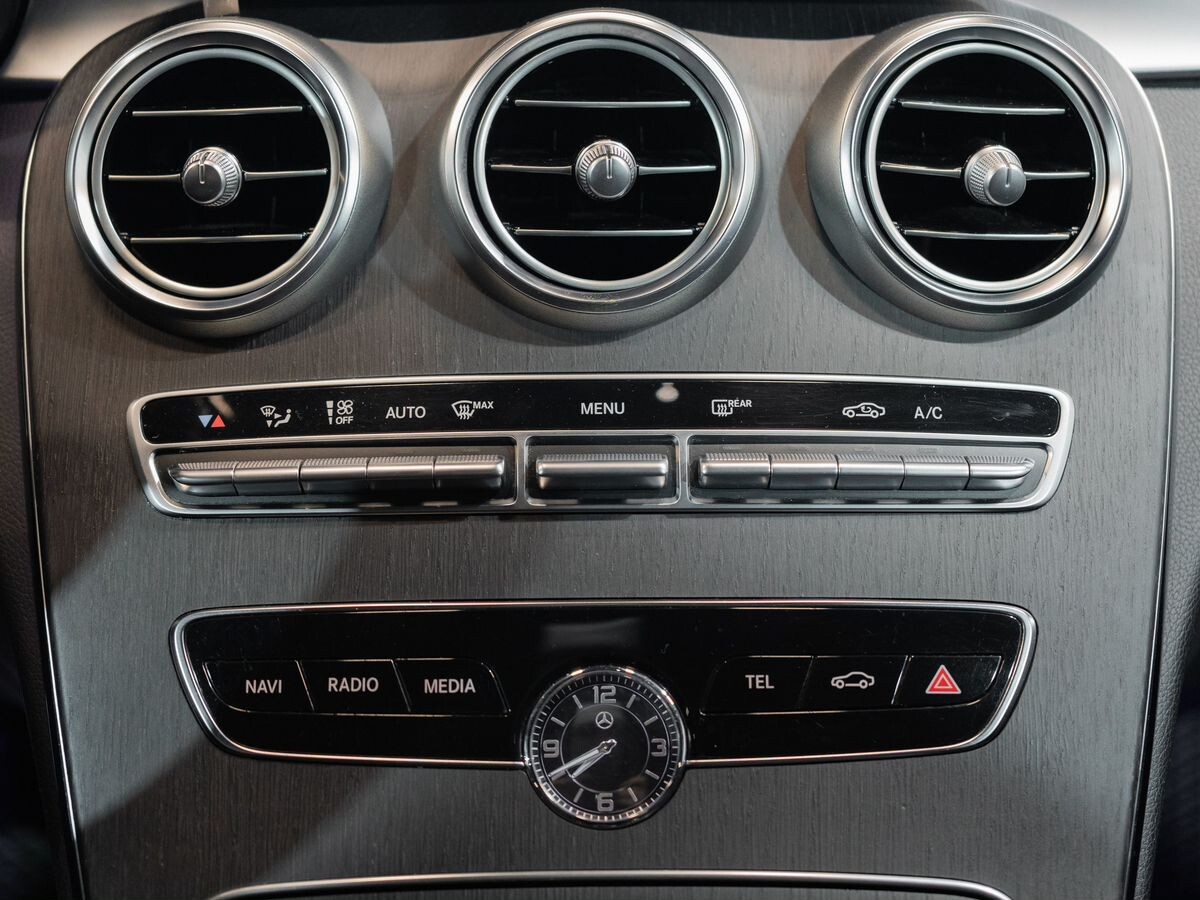 Mercedes-Benz C-Класс 2019 - фото автомобиля