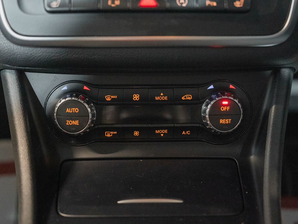 Mercedes-Benz CLA 2015 - фото автомобиля