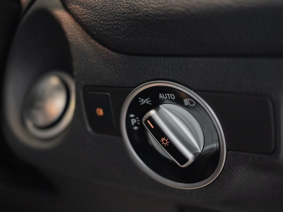 Mercedes-Benz CLA 2015 - фото автомобиля