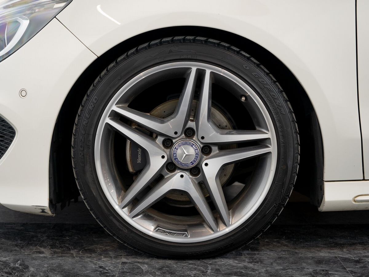 Mercedes-Benz CLA 2015 - фото автомобиля