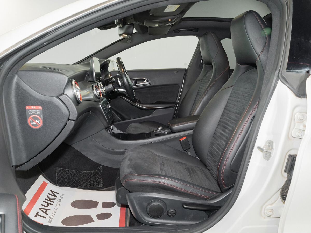 Mercedes-Benz CLA 2015 - фото автомобиля