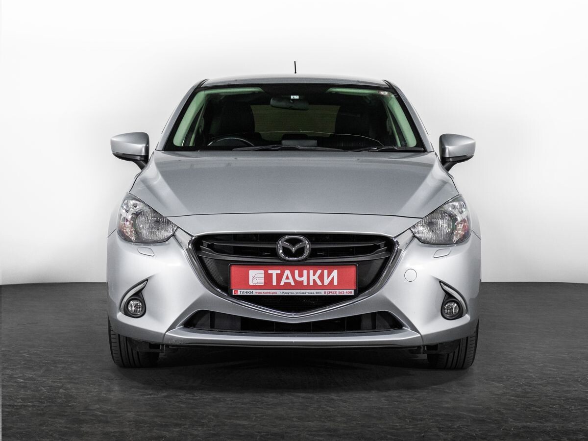 Mazda Demio 2016 - фото автомобиля