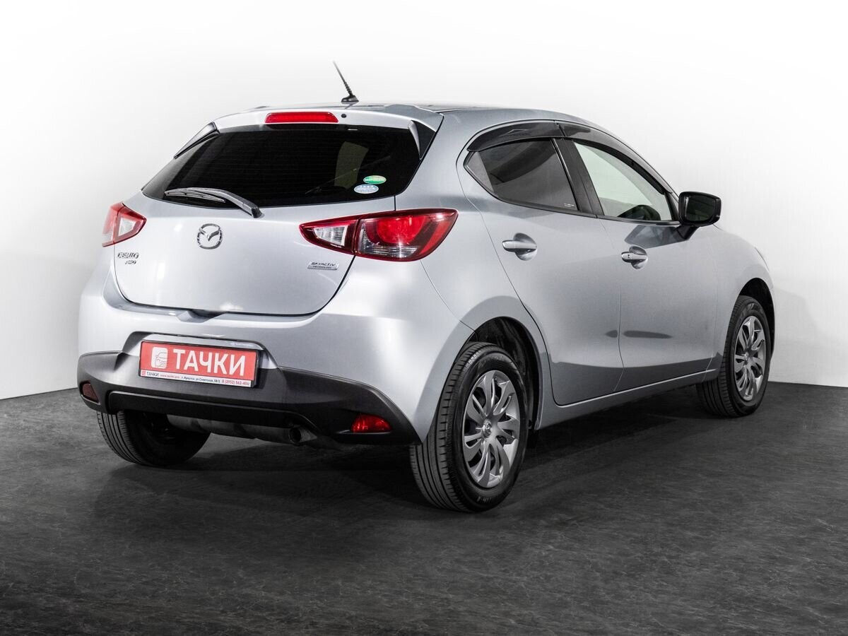 Mazda Demio 2016 - фото автомобиля
