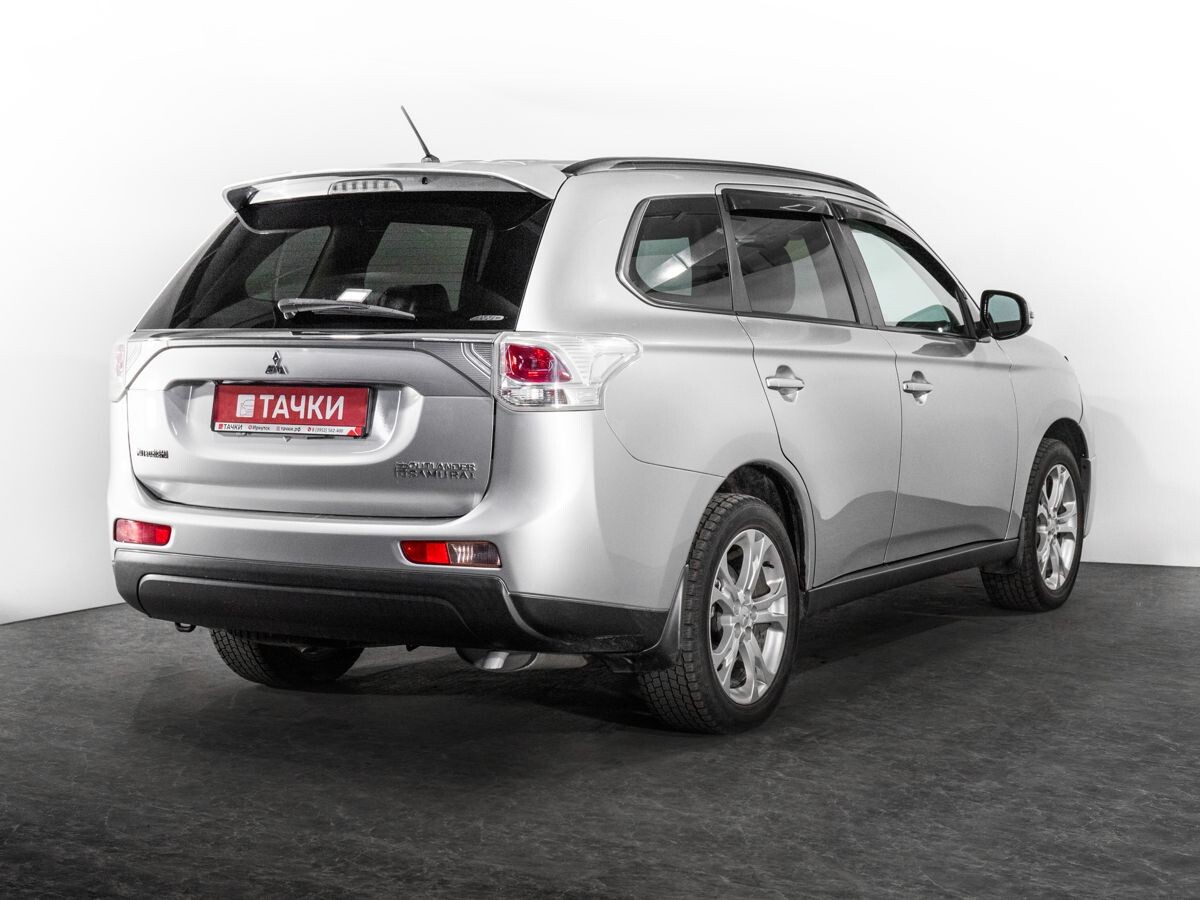 Mitsubishi Outlander 2012 - фото автомобиля