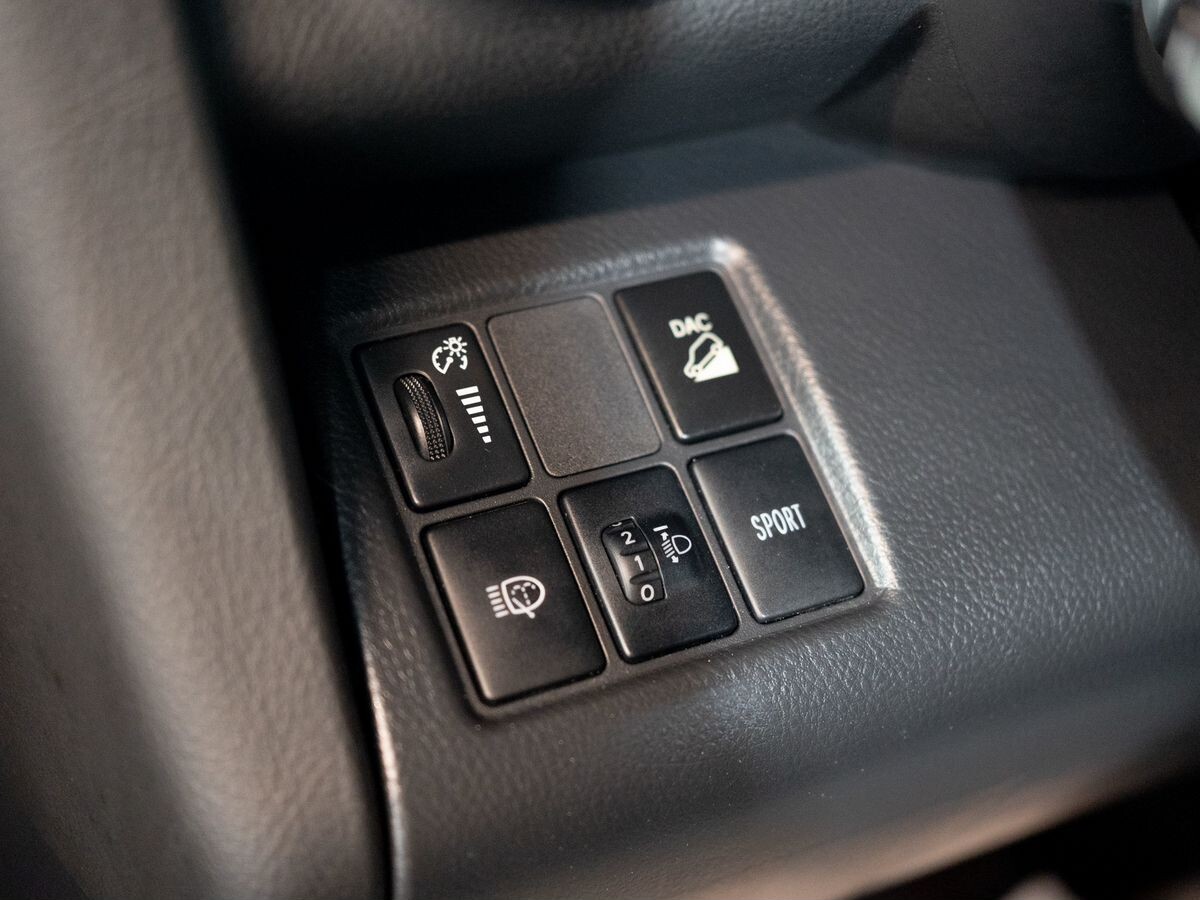 Toyota RAV4 2011 - фото автомобиля