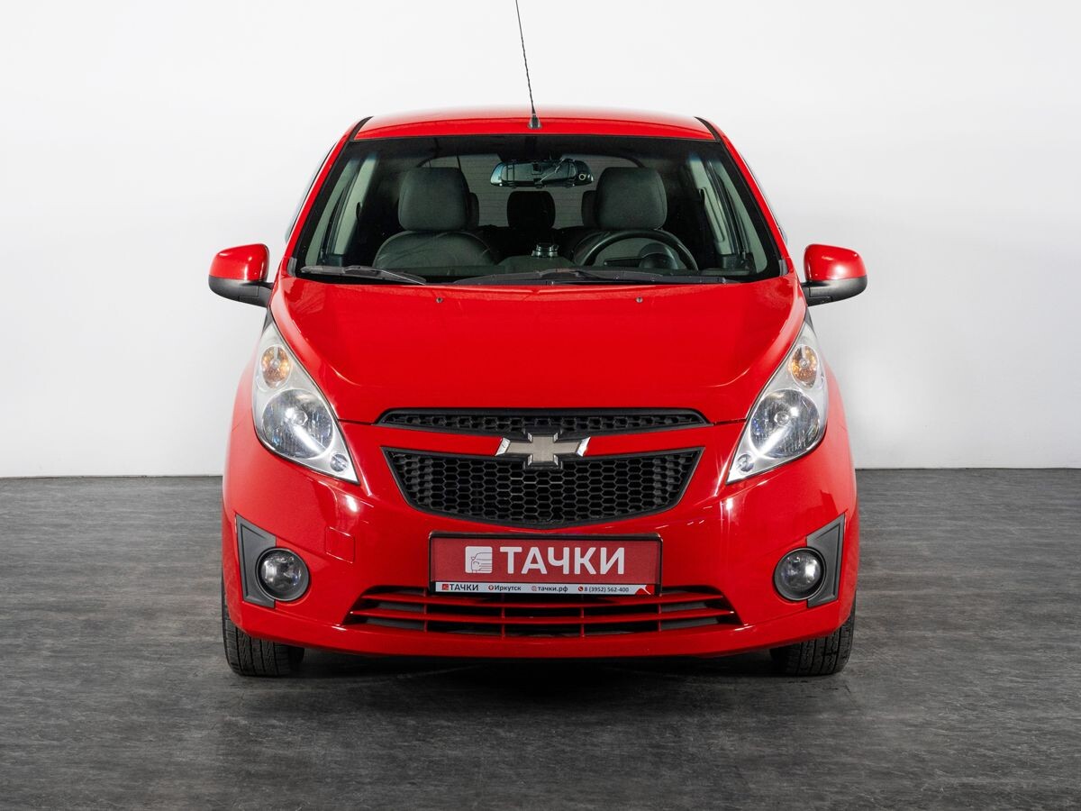 Chevrolet Spark 2011 - фото автомобиля