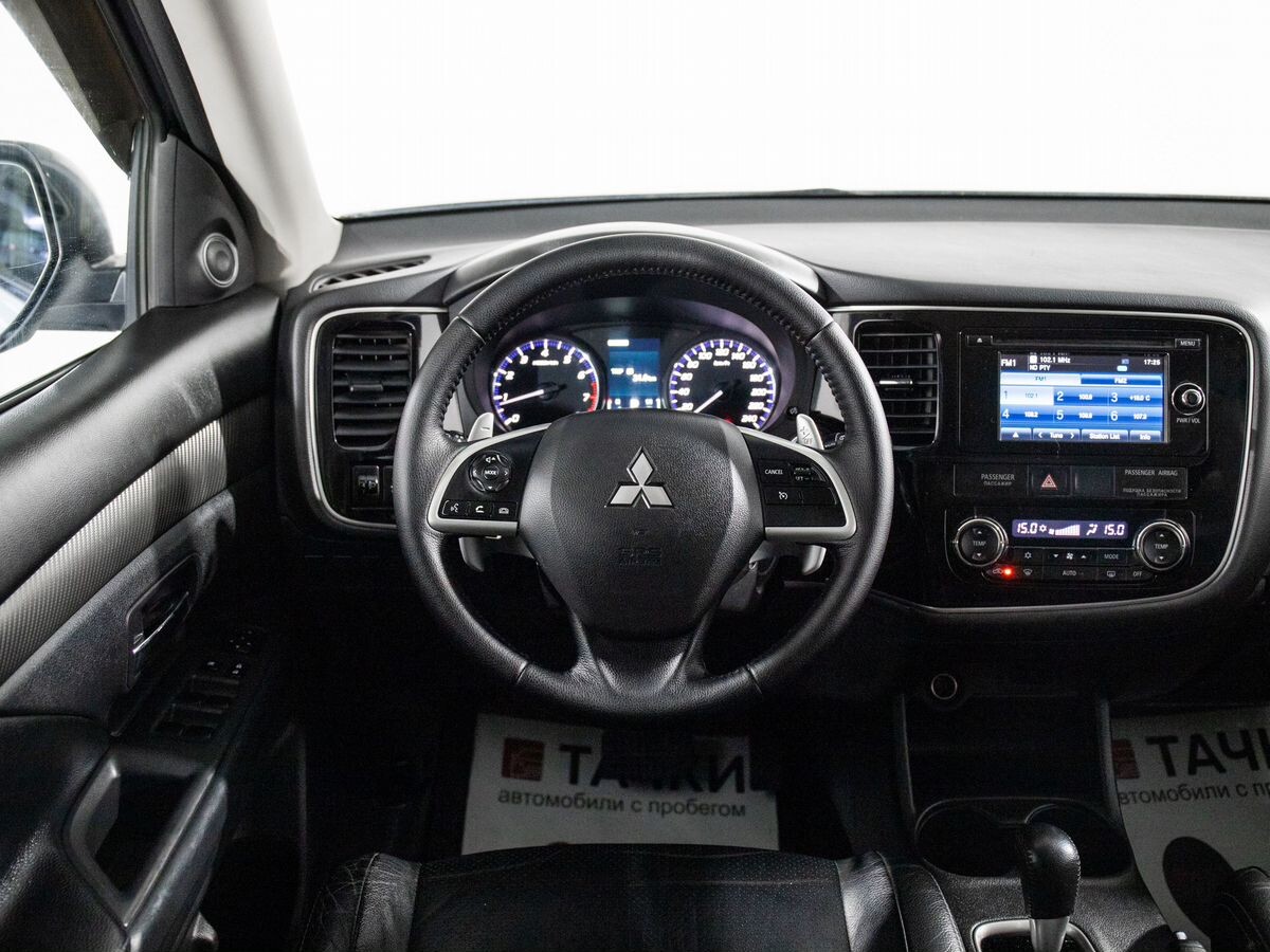 Mitsubishi Outlander 2012 - фото автомобиля