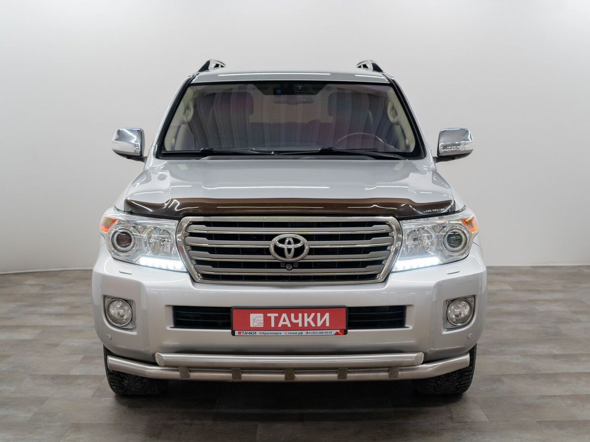 Toyota Land Cruiser 2012 - фото автомобиля