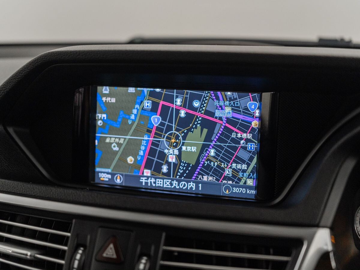 Mercedes-Benz E-Класс 2009 - фото автомобиля