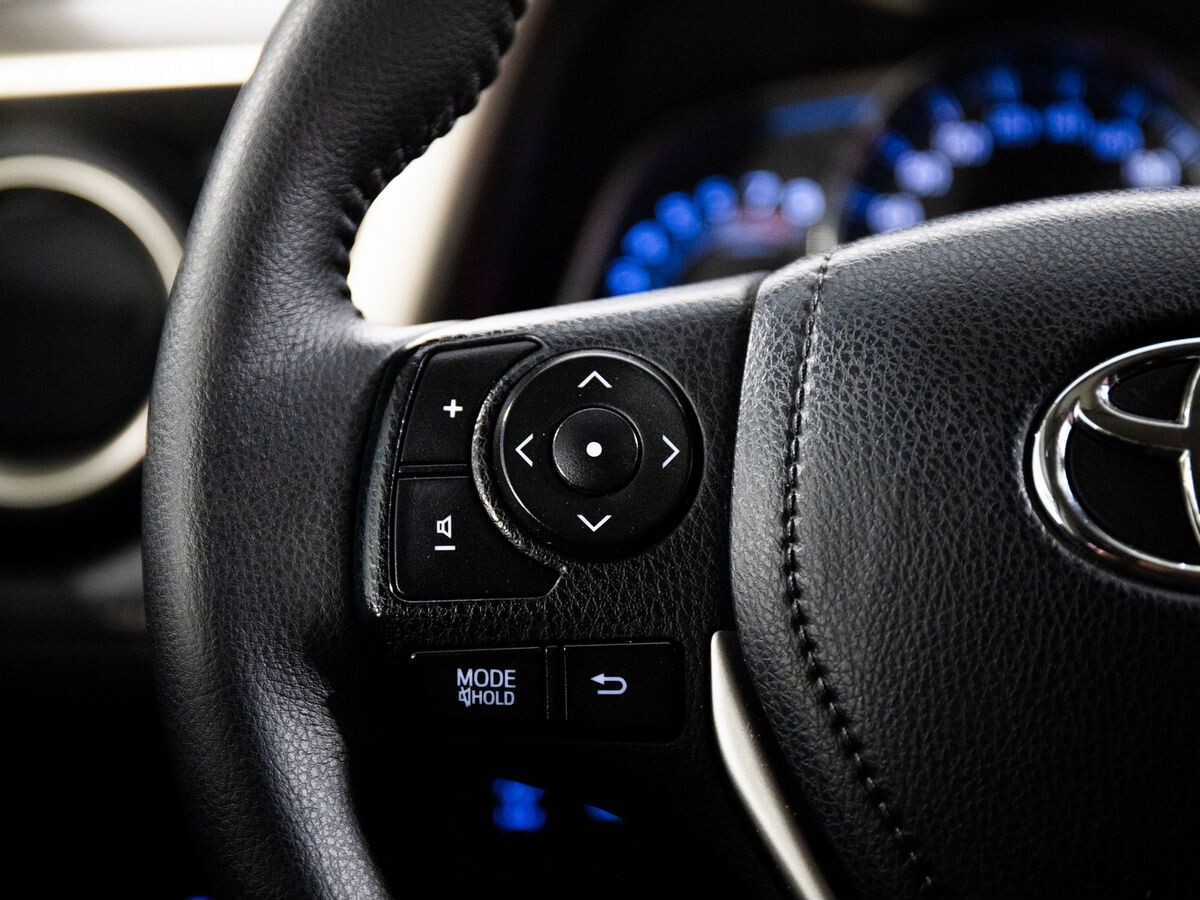 Toyota RAV4 2013 - фото автомобиля