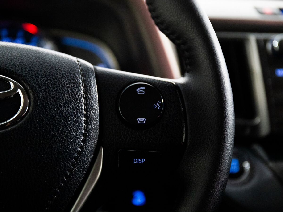 Toyota RAV4 2013 - фото автомобиля