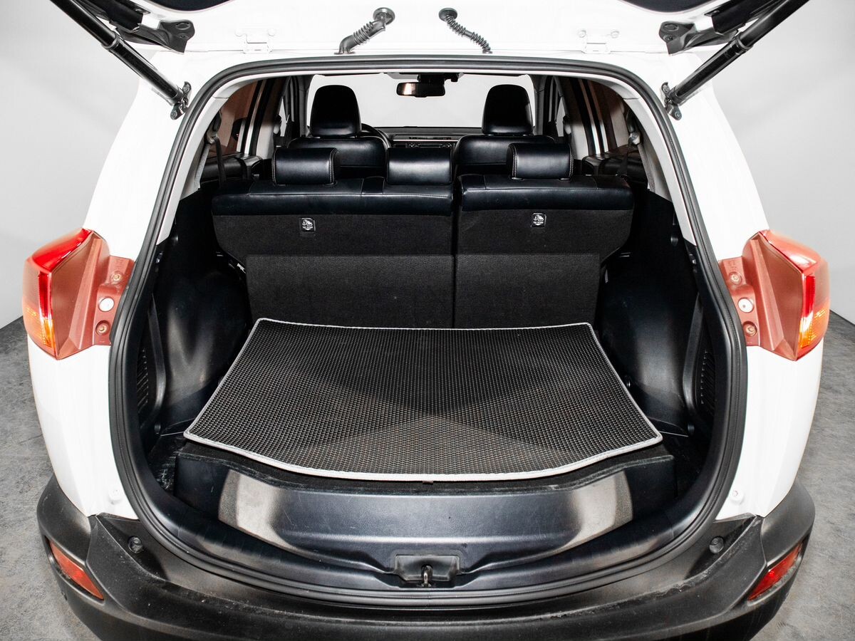 Toyota RAV4 2013 - фото автомобиля