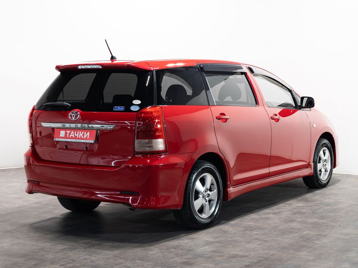 Toyota Wish 2007 - фото автомобиля