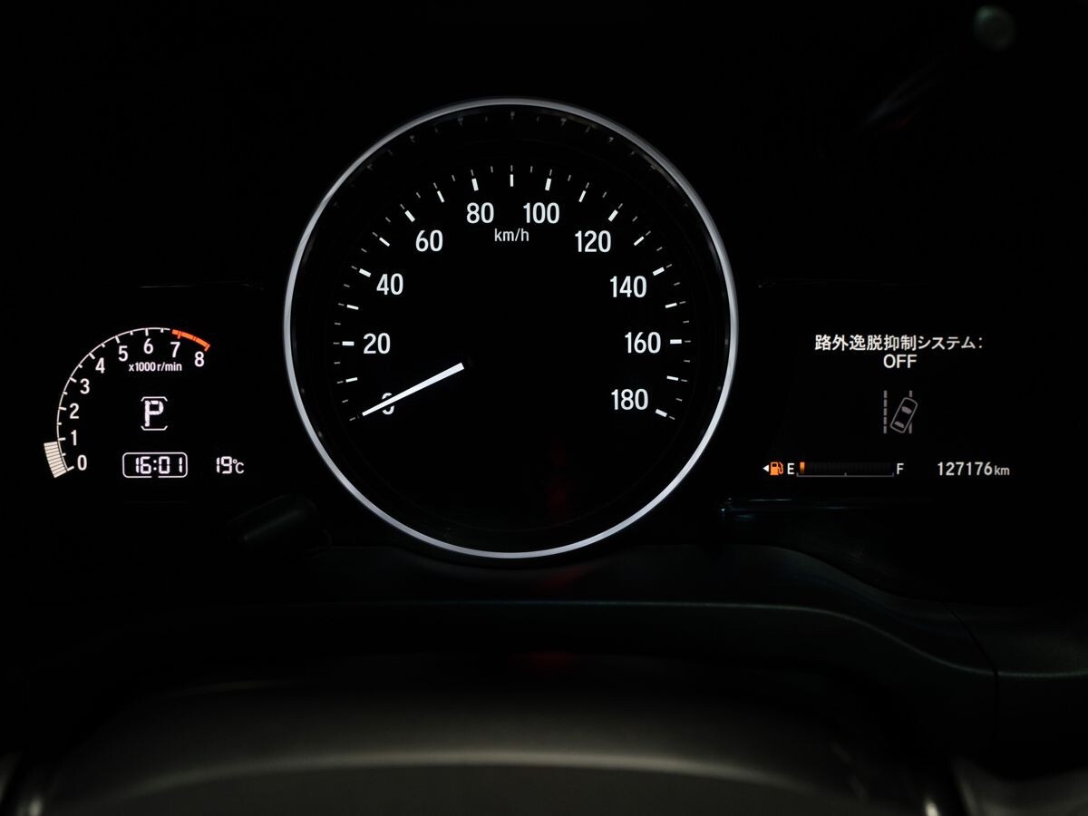 Honda Vezel 2018 - фото автомобиля