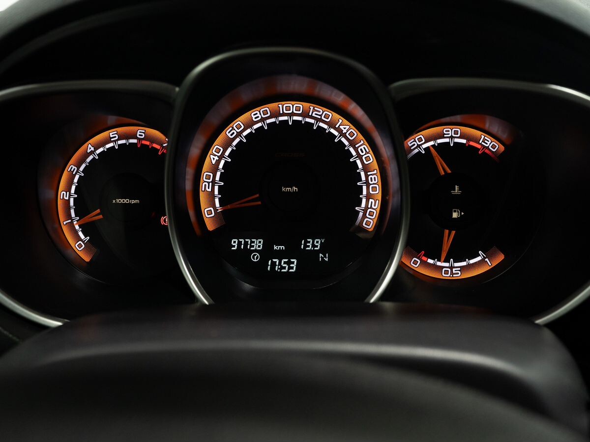 Lada (ВАЗ) Vesta 2019 - фото автомобиля