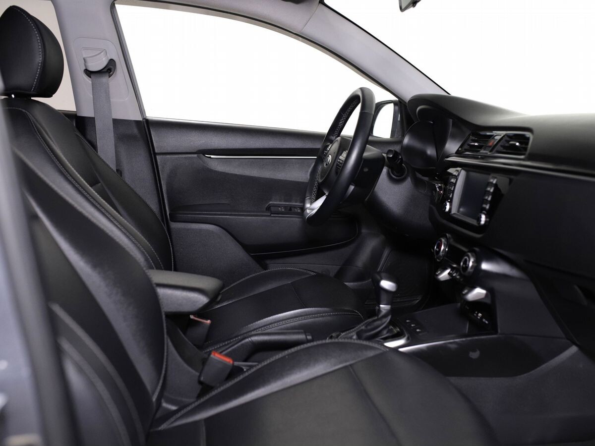 Kia Rio 2020 - фото автомобиля